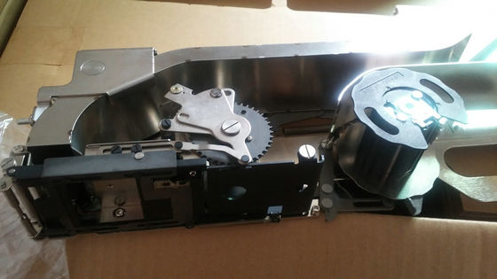 주문 JUKI 56mm 피더 SMT 예비 부품 JUKI FF568S 피더 E80017060B0 온라인 제조