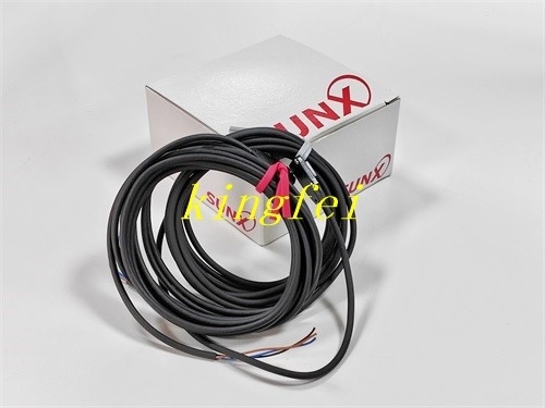 FUJI S65846 NXT 작업 머리 흡입 노즐 감지 센서