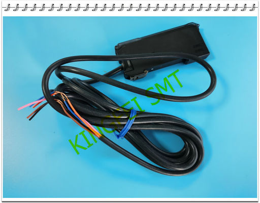 주문 EP19-900172 EP19-001276 SMT는 엑스스킨 기계에 센서 AMP E3X-DA21-S 부품을 할애합니다 온라인 제품