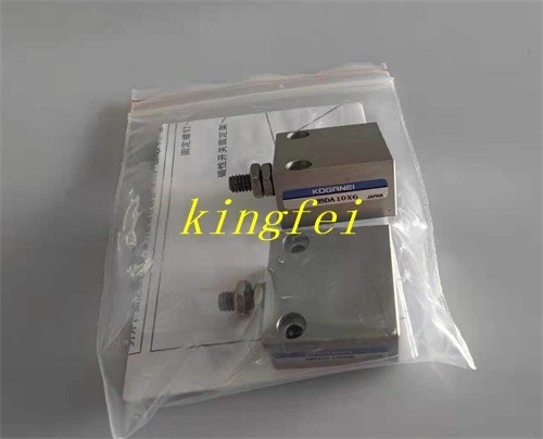 야마하 KGS-M9265-01X 철도 실린더 MBDA10X6 실린더 YG100 철도 가장자리 클램프 실린더 야마하 기계 액세서리 실린더